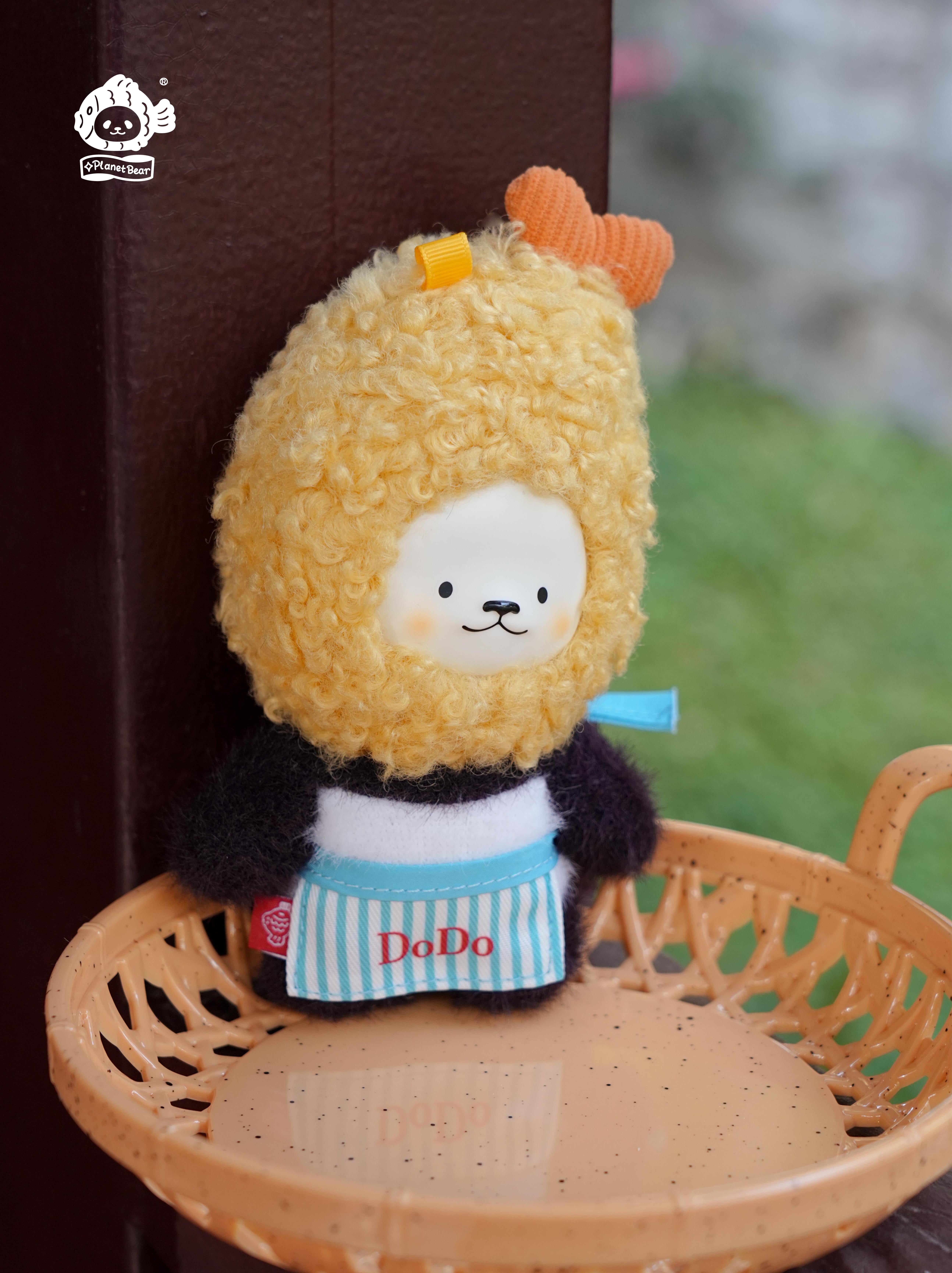 99mamaです。オレボレブラ♥️ぶたさんカラフル動物プリントネイビー Planet Bear」大えび天ドド ソフビぬいぐるみチャーム 数限定 「発送は