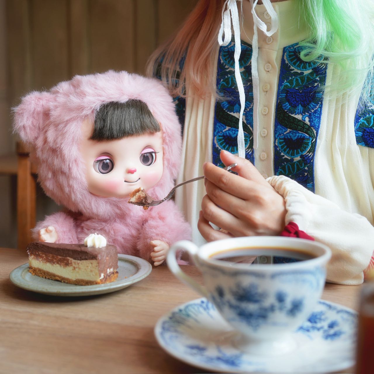 受注生産」「Berserk Doll」Bakey Berserk ベイキーバサカ ホワイト