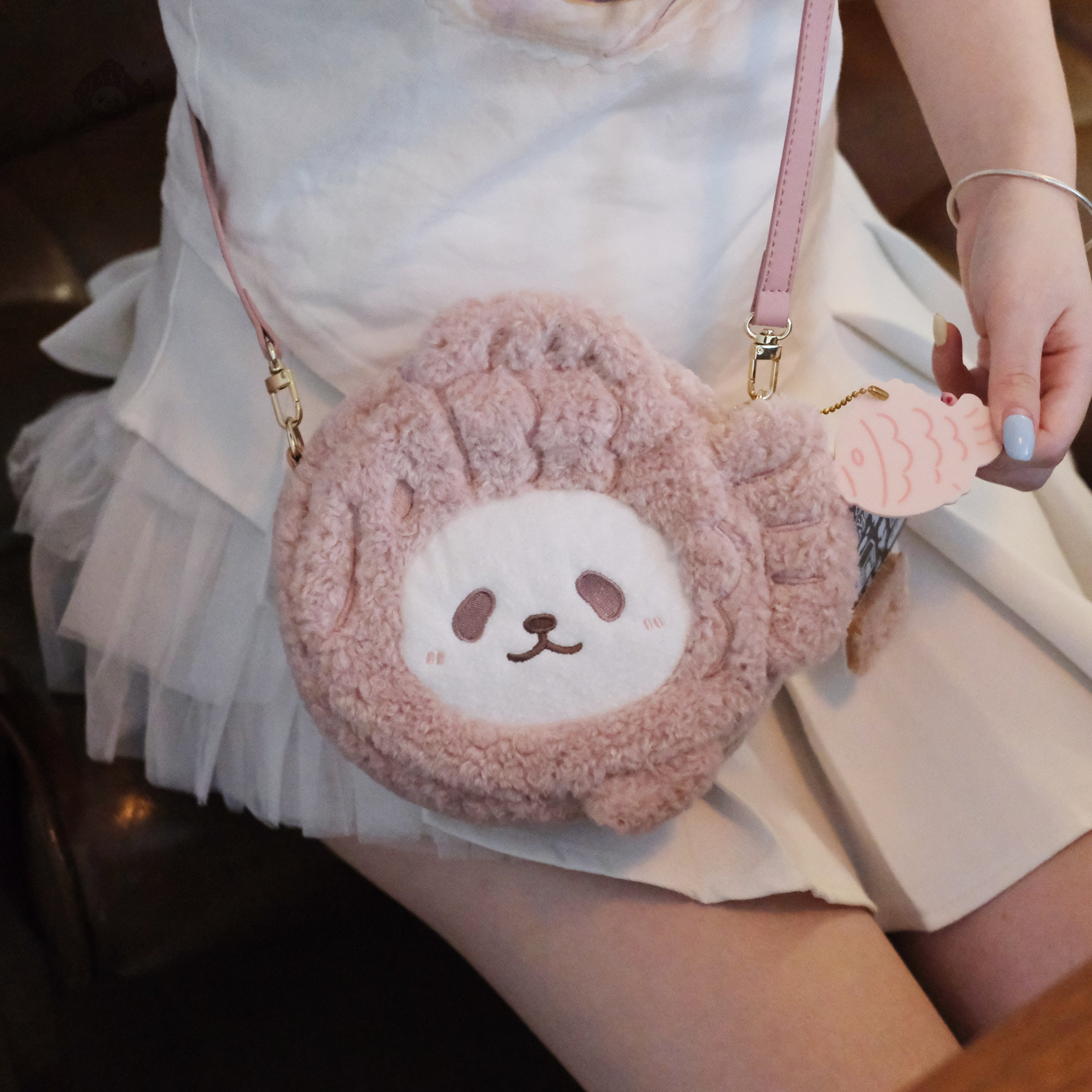 モモンガハウス(パンダVer.3ピンク)ボアベージュ  特大サイズ planet bear」もふもふポシェット Luna Mサイズ | プラネット ベア