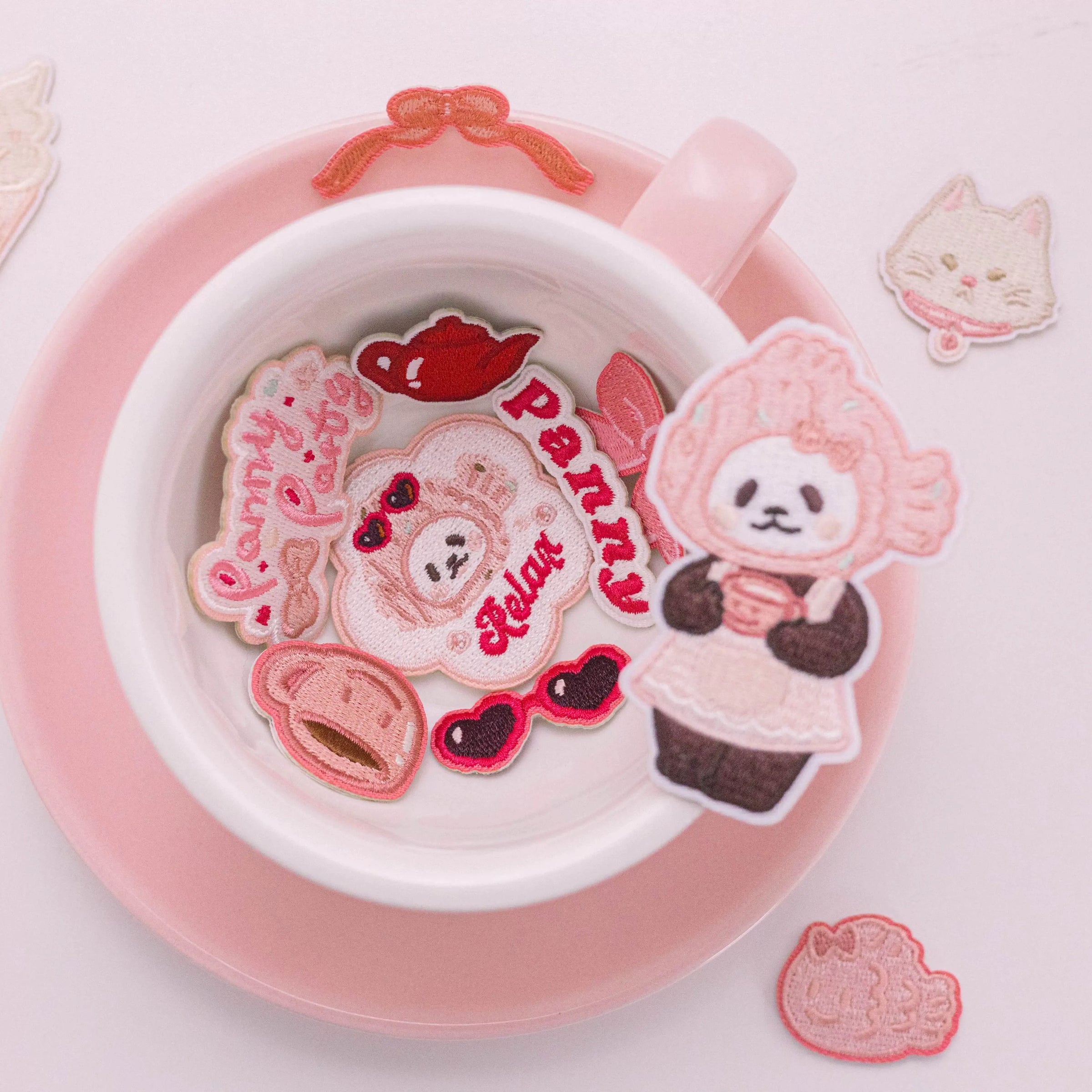 ❤Vintage❤ レトロ刺繍ワッペンセット　パンダ スマイル テディベアー BB0D99AD-5742-468B-9A83-